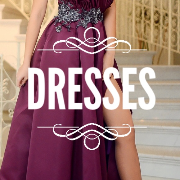 DRESSES - Picture 1 of 1